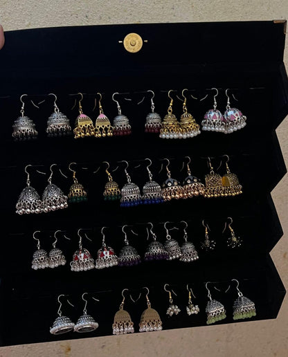 Black jhumka box