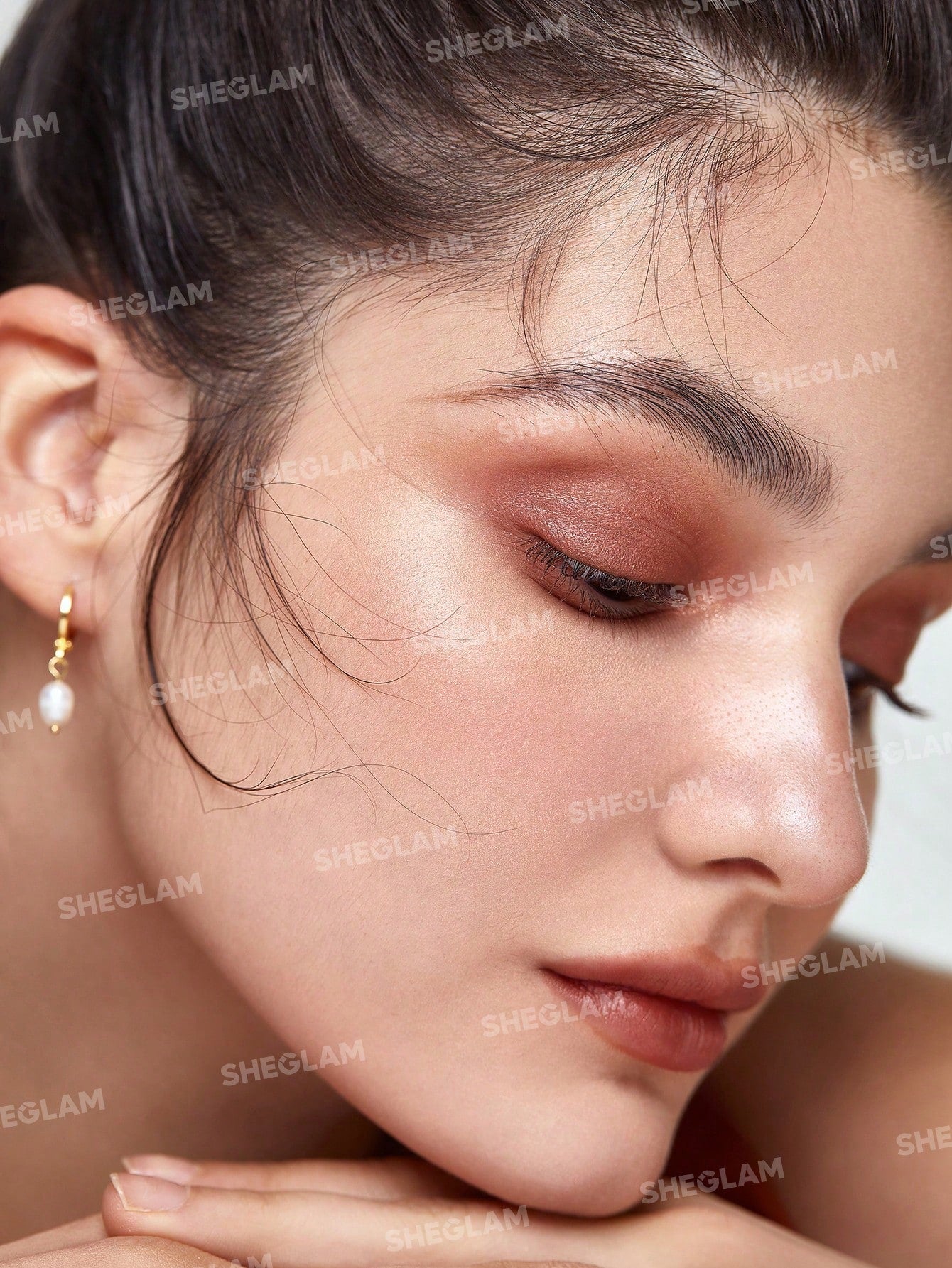 Insta-Eyes Dual Tone Glitter Shadow Stick