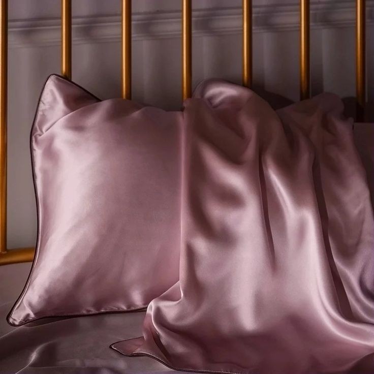 Blissy Silk Pillowcase - 100% Pure Mulberry Silk - Satin Pillow Cover for Hair & Skin