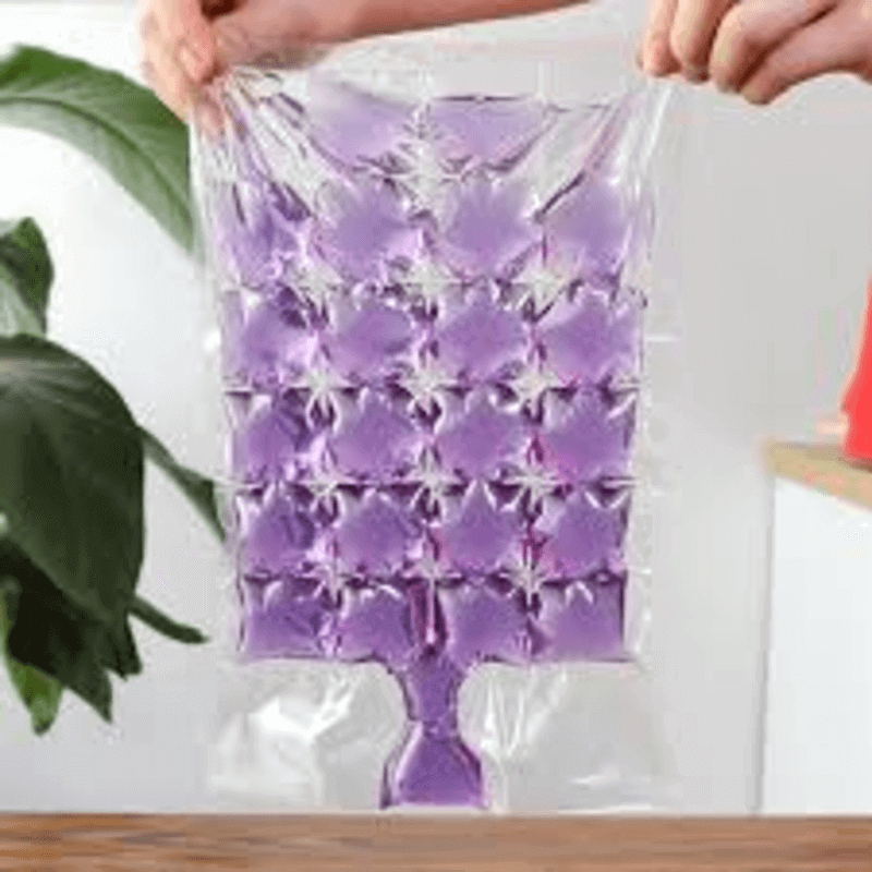 Pack of 10 Self-Seal 24-Grid Kitchen Ice Bags for Easy Ice Cube Making