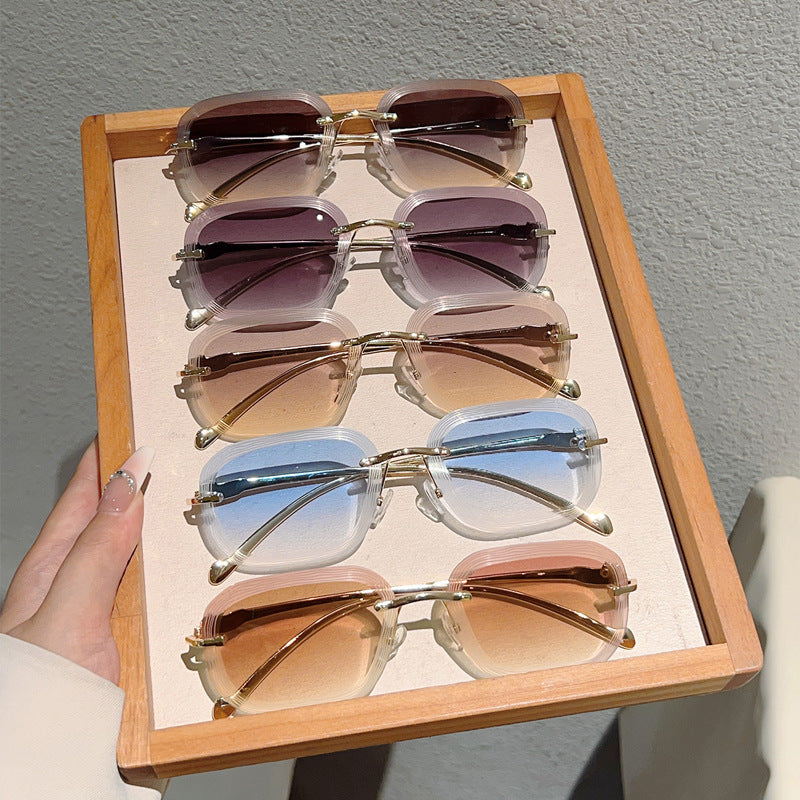 🌟 Trendy Rimless Gradient Sunglasses