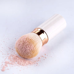 Portable Powder Brush 🌸