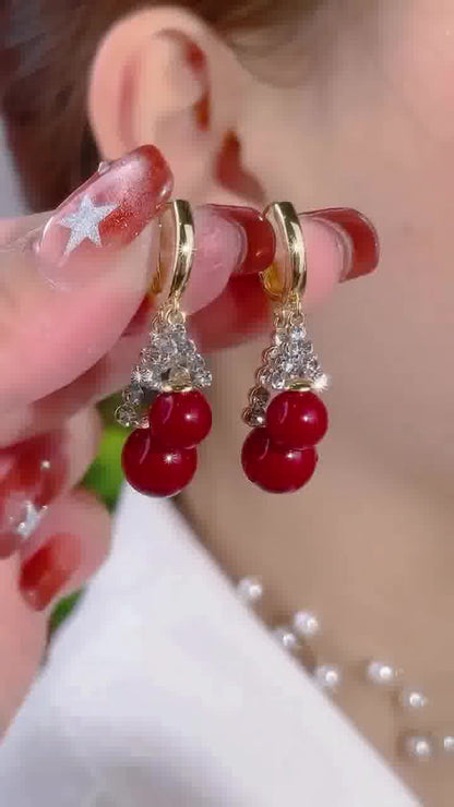 Red Pearl Earring, Elegant & Luxurious Ear Accessory
