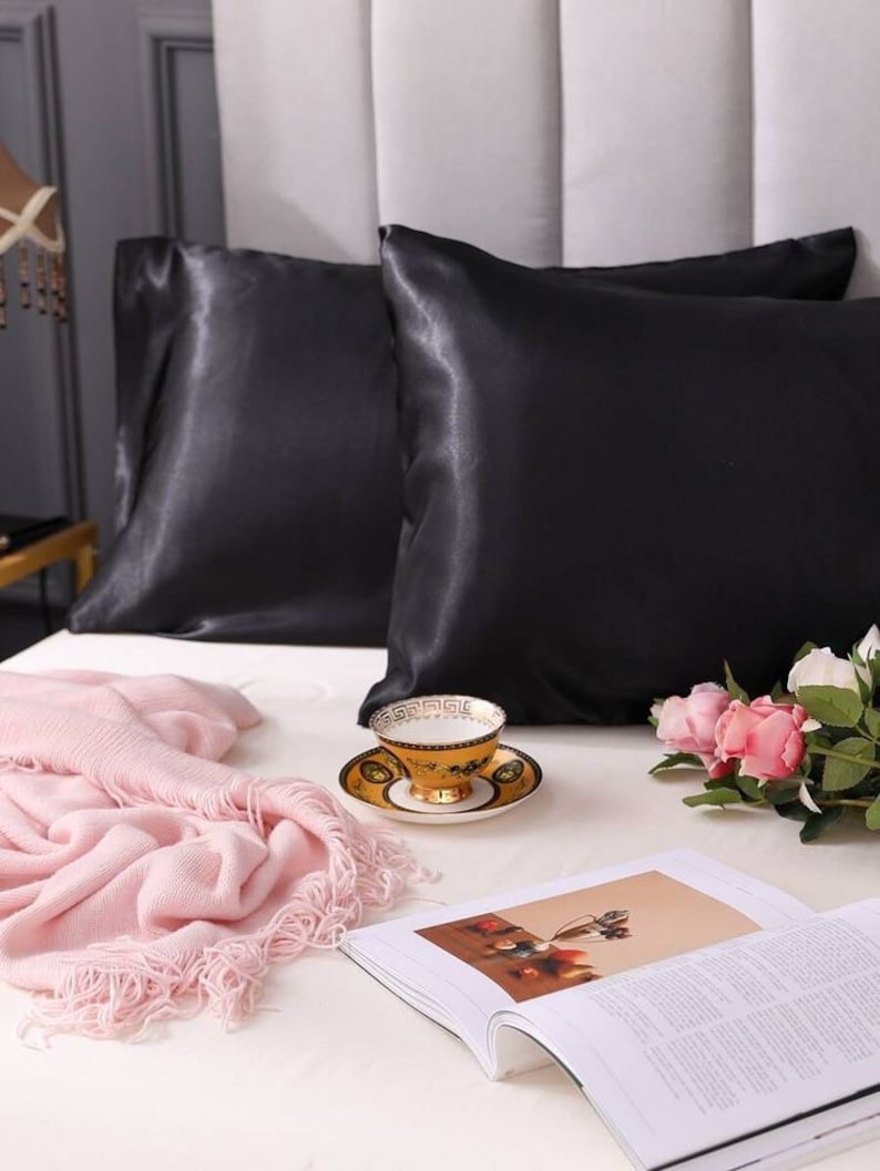 Blissy Silk Pillowcase - 100% Pure Mulberry Silk - Satin Pillow Cover for Hair & Skin
