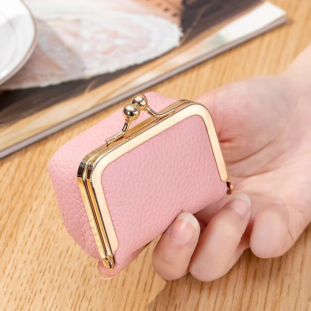 Portable Vintage-Inspired Genuine Leather Jewelry Case