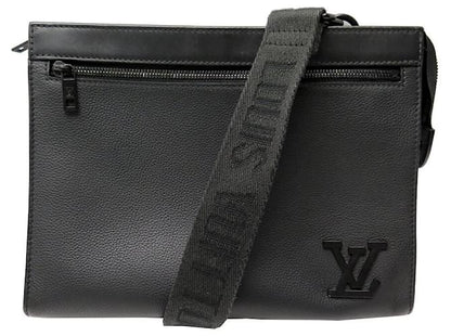 LV Messenger Bag Aerogram Black Leather