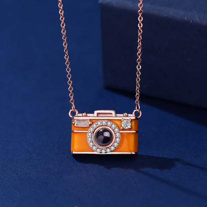 Duoying Gold-Plated Camera Projection Necklace
