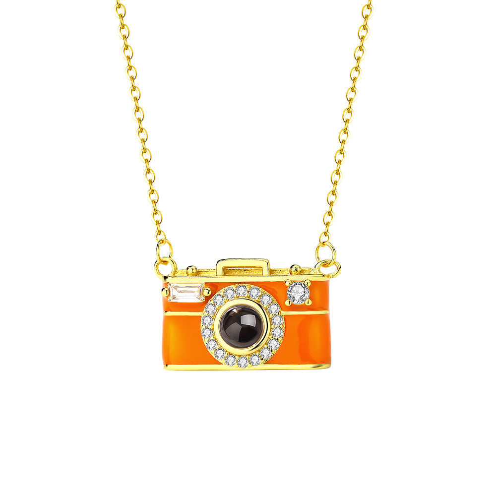 Duoying Gold-Plated Camera Projection Necklace