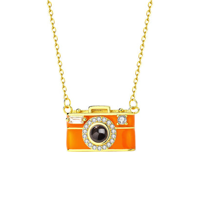 Duoying Gold-Plated Camera Projection Necklace